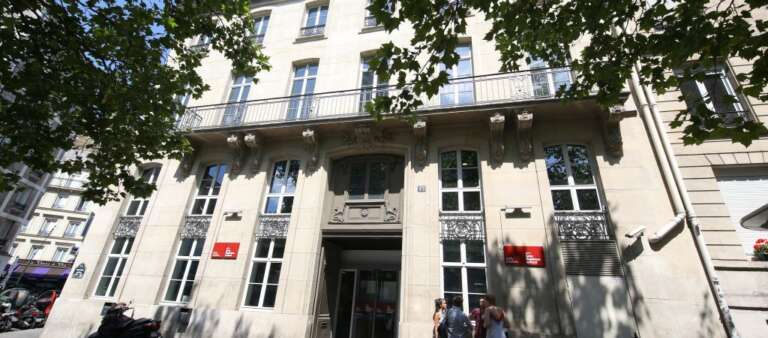 Découvre la journée portes ouvertes de l’emlyon business school en janvier 2025 !