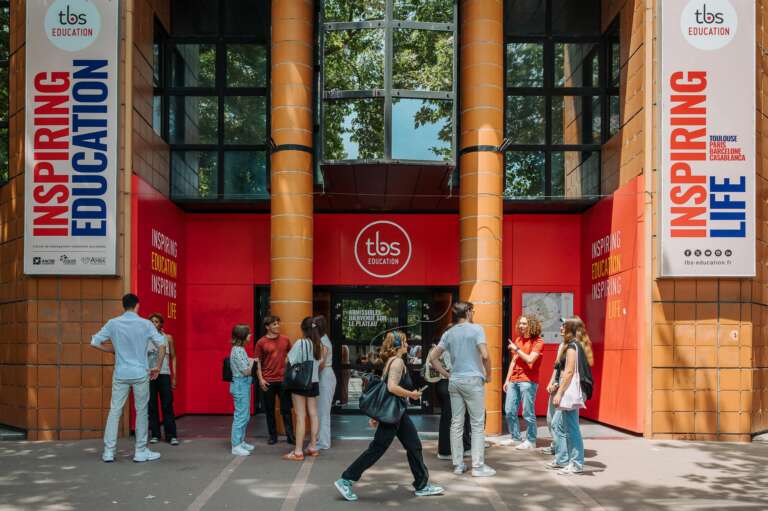 Découvre la journée portes ouvertes de TBS Education en décembre 2024 !