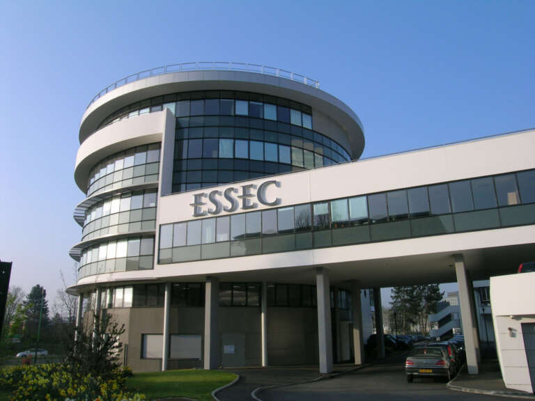 Découvre la journée portes ouvertes de l’ESSEC le 1er février 2025 !