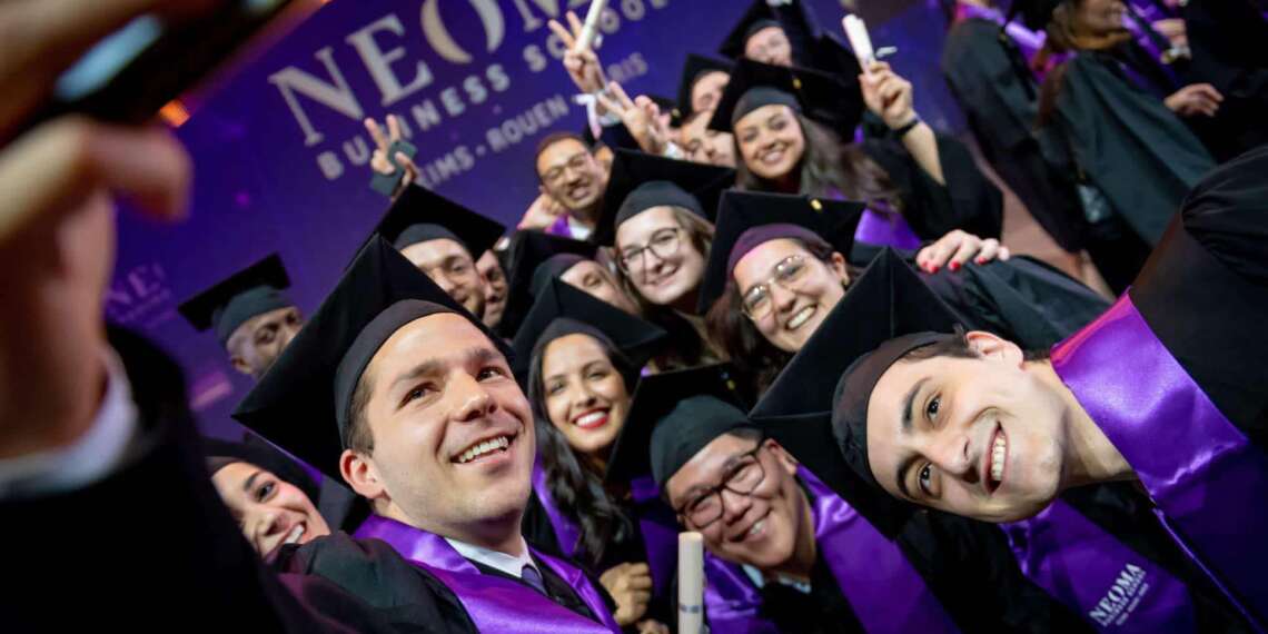 Témoignage : Pierre, étudiant en alternance à Neoma et passionné d'automobile !