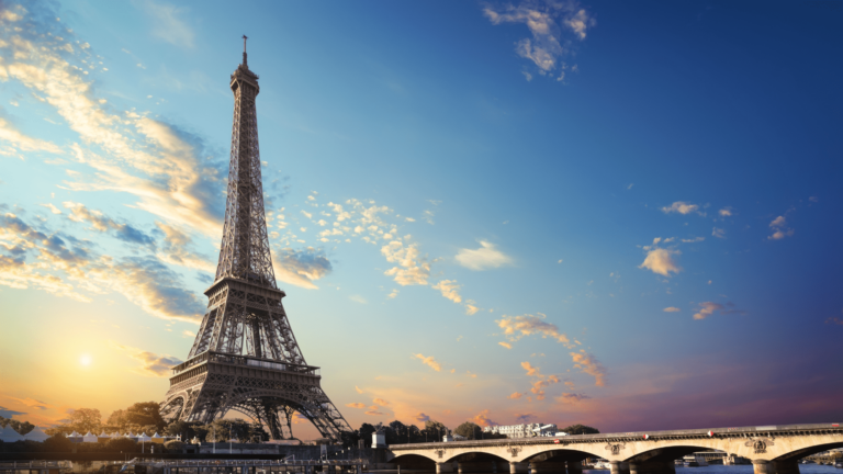 Quelles écoles de commerce ont un campus à Paris ?