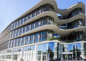 Découvre la journée portes ouvertes d’Audencia le 8 février 2025 à Paris !