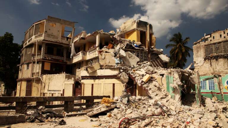 Séisme en Haïti : 15 ans après, une crise persistante