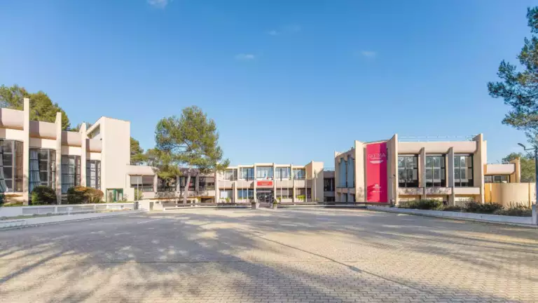 Participe aux journées portes ouvertes de SKEMA en mars 2025 !